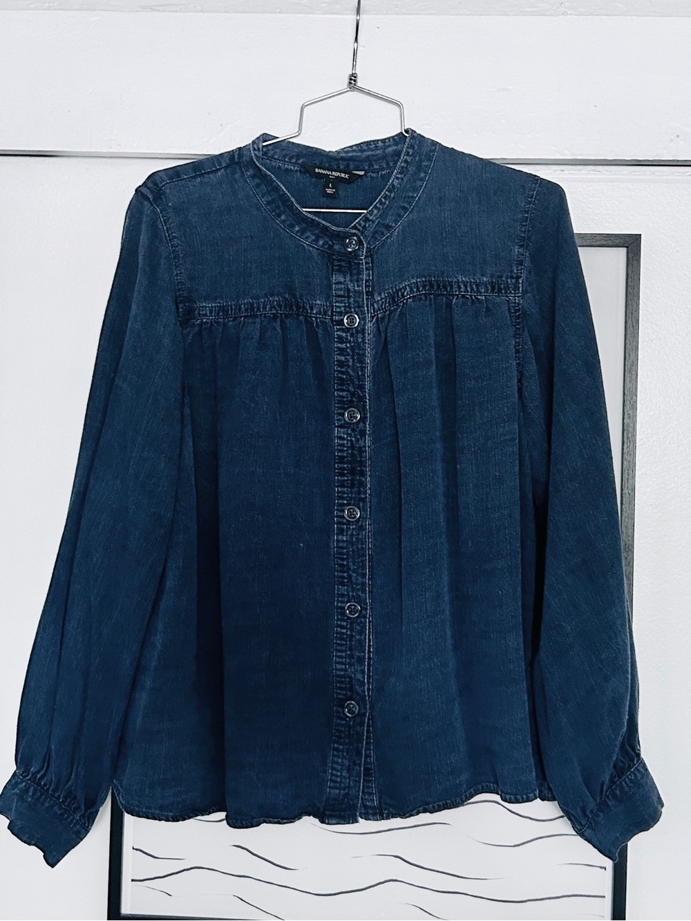 Banana Republic Dark Blue Tencel Button-Front Top Sz L